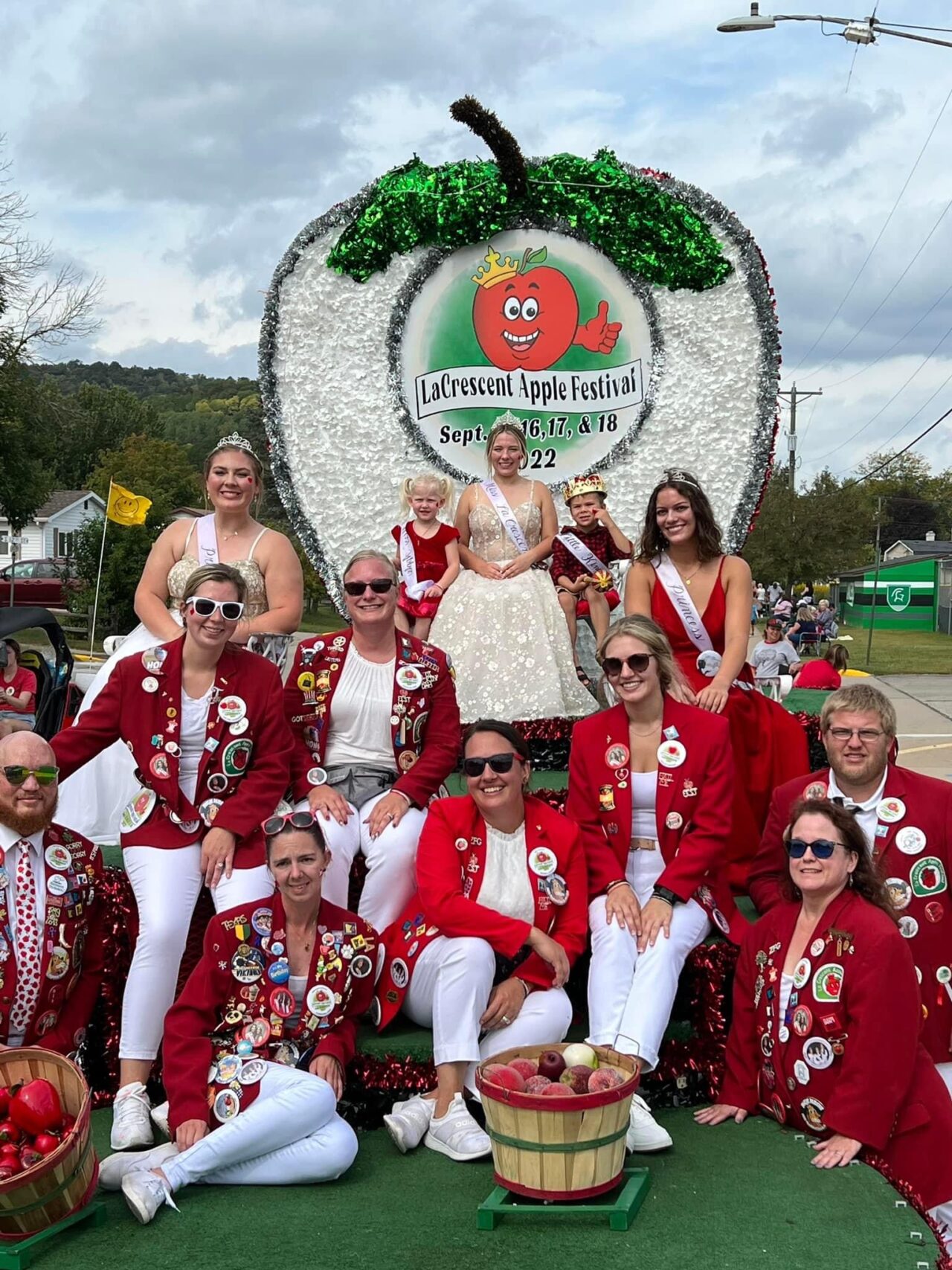 Applefest 2024 La Crescenta Festival Maire Roxanne